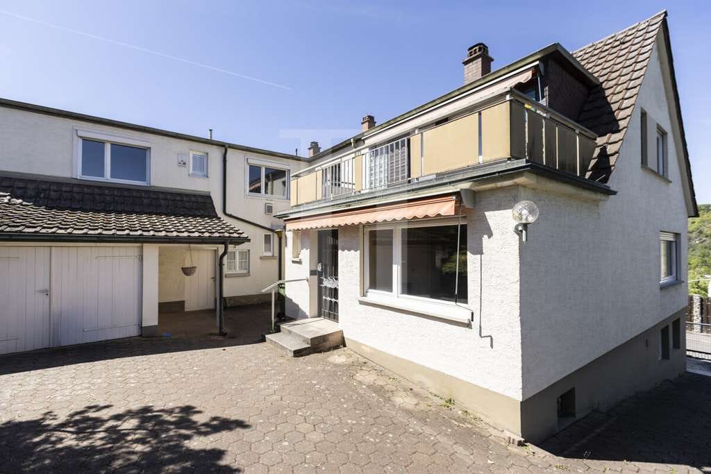 Immobilie in Niefern-Öschelbronn - Einfamilienhaus in idyllischer Feldrandlage von Niefern - Bild 1