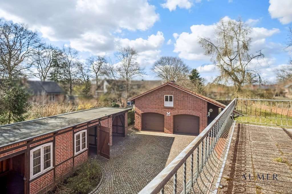 Immobilie in Hanstedt - Einfamilienhaus mit Hof und weitläufigem Grundstück - Bild 3