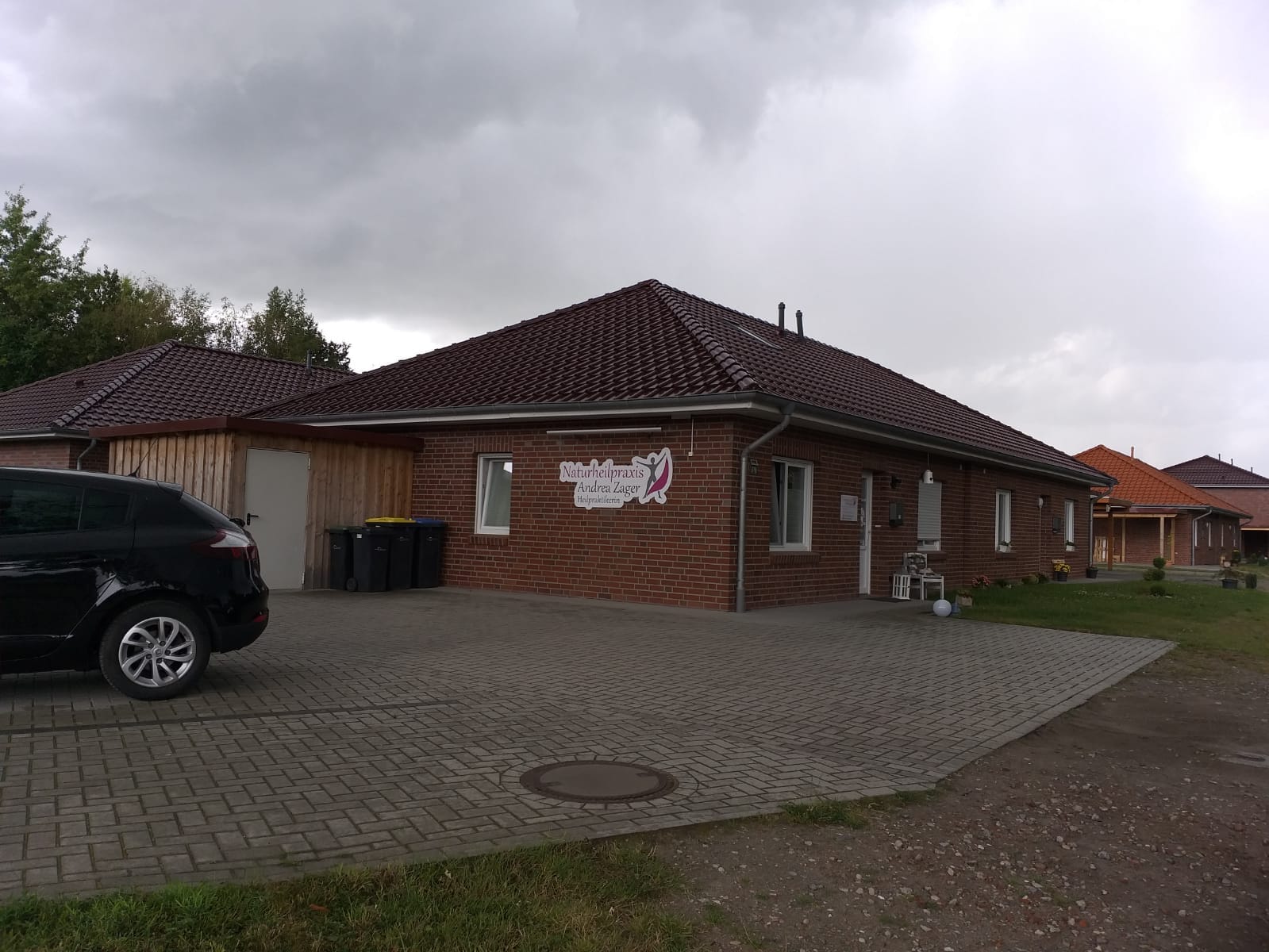 Immobilie in Ihlow - Barrierefreie Bungalow Wohnung mit Carport und Abstellraum - Bild 1