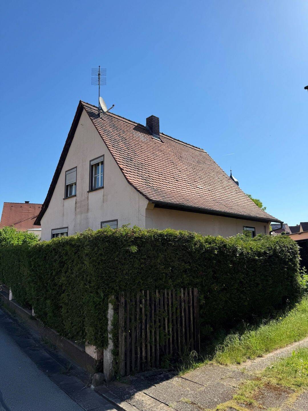 Immobilie in Heideck - Kleines 4-Zimmer-Haus zur Renovierung in Heideck - Bild 3
