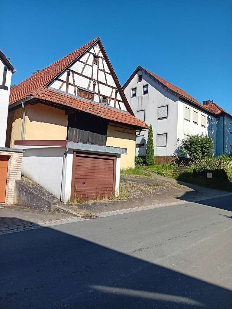 Immobilie in Ebermannstadt - 1400qm + Grosse Scheune + Einfamilienhaus - Bild 1