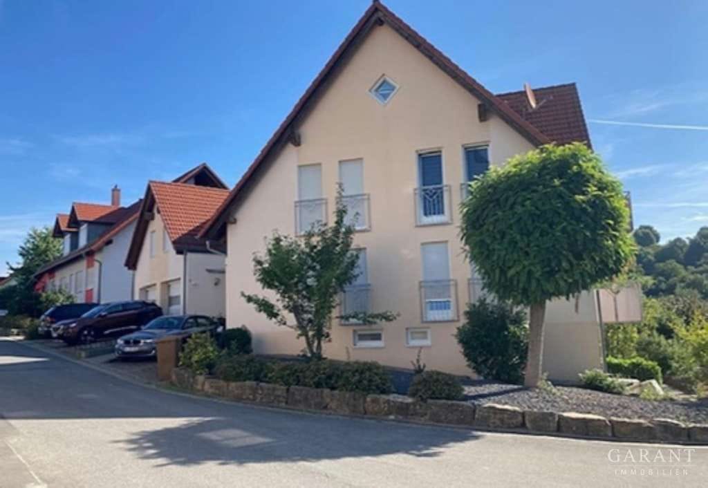 Immobilie in Lisberg - Mehrfamilienhaus mit sechs vermieteten Wohnungen  - Bild 0