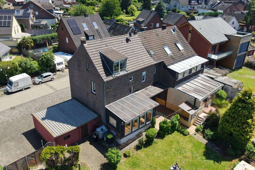 Immobilie in Rommerskirchen - Doppelhaushälfte mit einem zweiten Baugrundstück - Bild 3