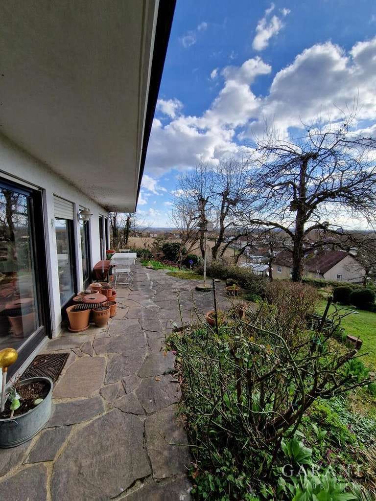 Immobilie in Stubenberg - Charmantes Einfamilienhaus mit Einlieger-/Gewerbebereich und Alpenblick - Bild 0