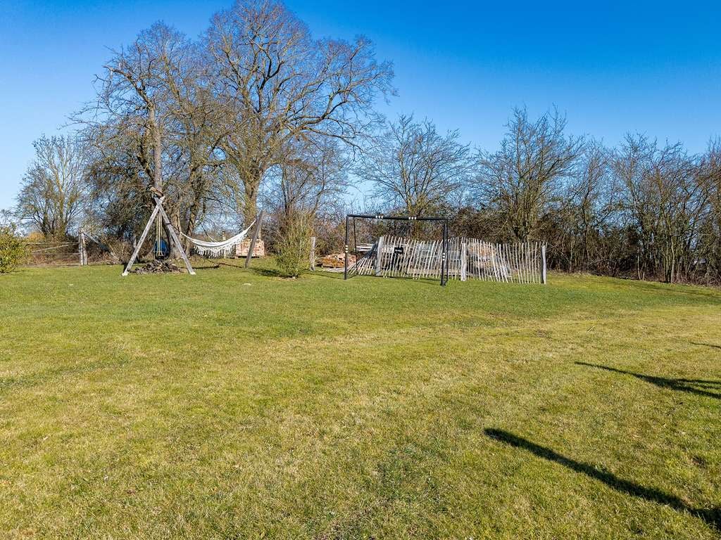 Immobilie in Zarrentin am Schaalsee - Modernes Einfamilienhaus auf 5.499 m² Naturgrundstück nahe des Schaalsees - Bild 1