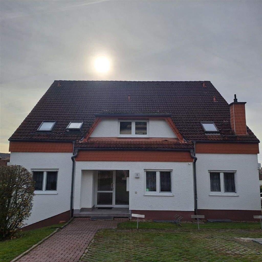 Immobilie in Gründau - Helle 2-Zimmer Wohnung mit gemütlicher Loggia und tollem Ausblick - Bild 0