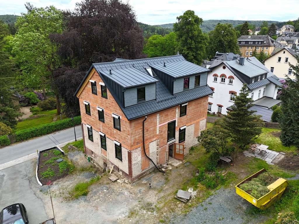 Immobilie in Bad Elster - Rohdiamant in Bad Elster: 261 m², Energie A+ konzipiert & förderfähig - Bild 4