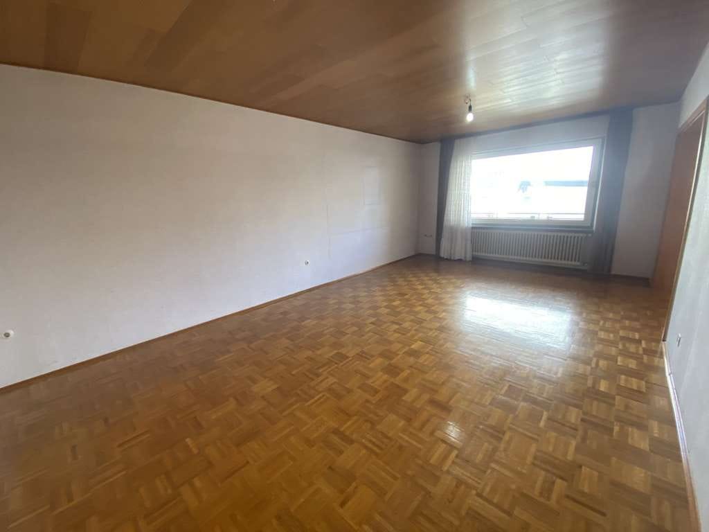 Immobilie in Weiler bei Bingen - Endlich Platz für alle - Großzügiges Ein- bis Zweifamilienhaus in Weiler - Bild 3