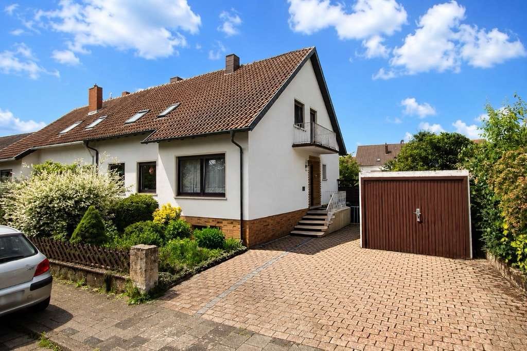 Immobilie in Saarlouis - Für die Familie oder zwei Parteien – Flexibles Wohnhaus in Fraulautern - Bild 0