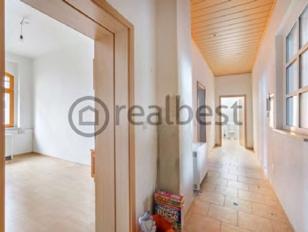 Immobilie in Döbeln - Mehrfamilienhaus im Jugendstil,  zentrale Lage, teilvermietet mit Sanierungs-AfA - Bild 4