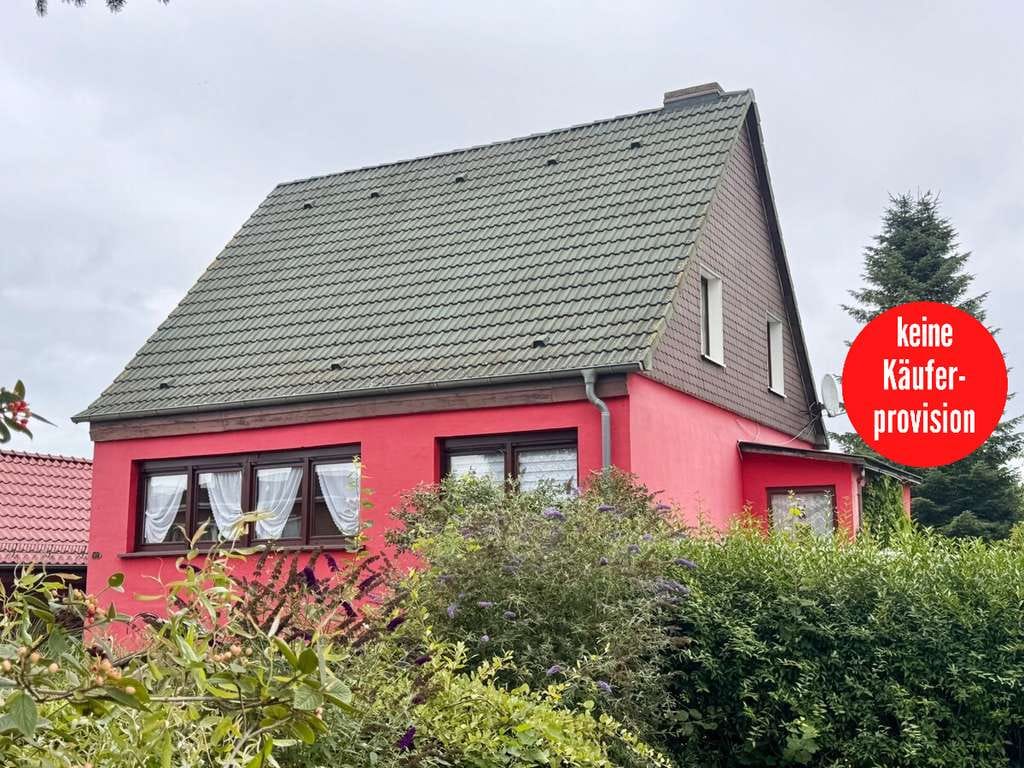 Immobilie in Ueckermünde - HORN IMMOBILIEN ++ Einfamilienhaus in ruhiger Randlage in Ueckermünde, 3 km bis zum Strand - Bild 0