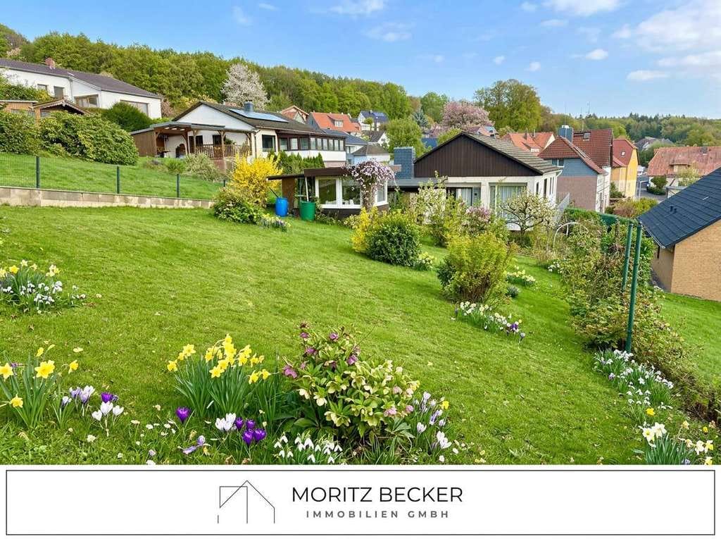 Immobilie in Salzhemmendorf - Haus in Osterwald mit traumhafter Fernsicht - Natur & ruhige Lage - Bild 2