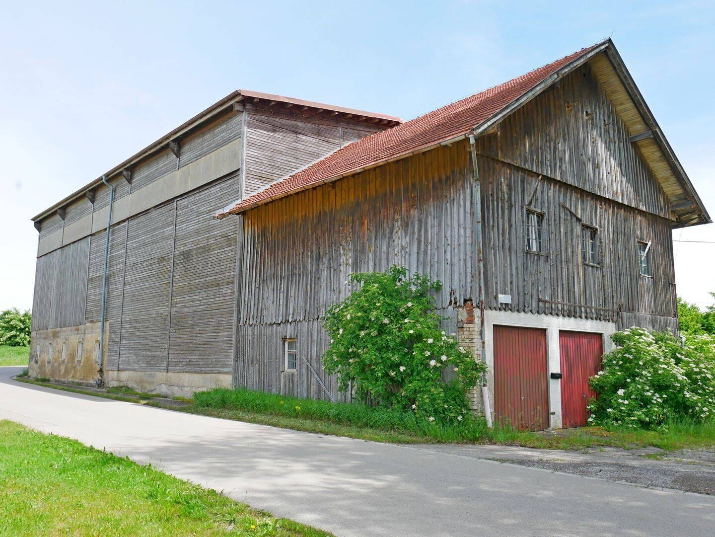 Immobilie in Aitrang - Bauernhaus in Weilerrandlage zw. Kempten u. Marktoberdorf im schönen Ostallgäu mit schöner Bergsicht - Bild 2