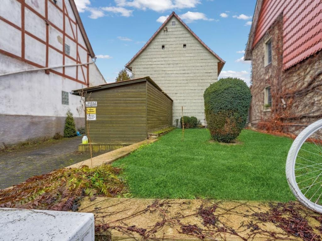 Immobilie in Breuna - Einfamilienhaus freistehend in Breuna (Wettesingen) - Bild 1