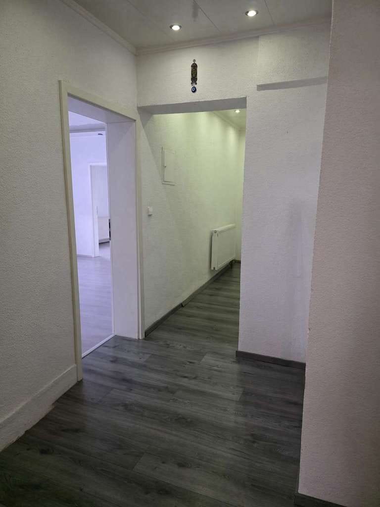 Immobilie in Neuenbürg - Renovierte 3-Zimmer Wohnung mit Garten in Neuenbürg - Bild 2