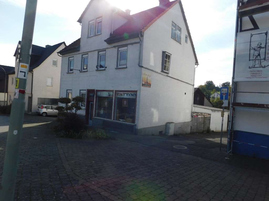 Immobilie in Laubach - Wohn- und Geschäftshaus mit vielfältiger Nutzungsmöglichkeit - Bild 2
