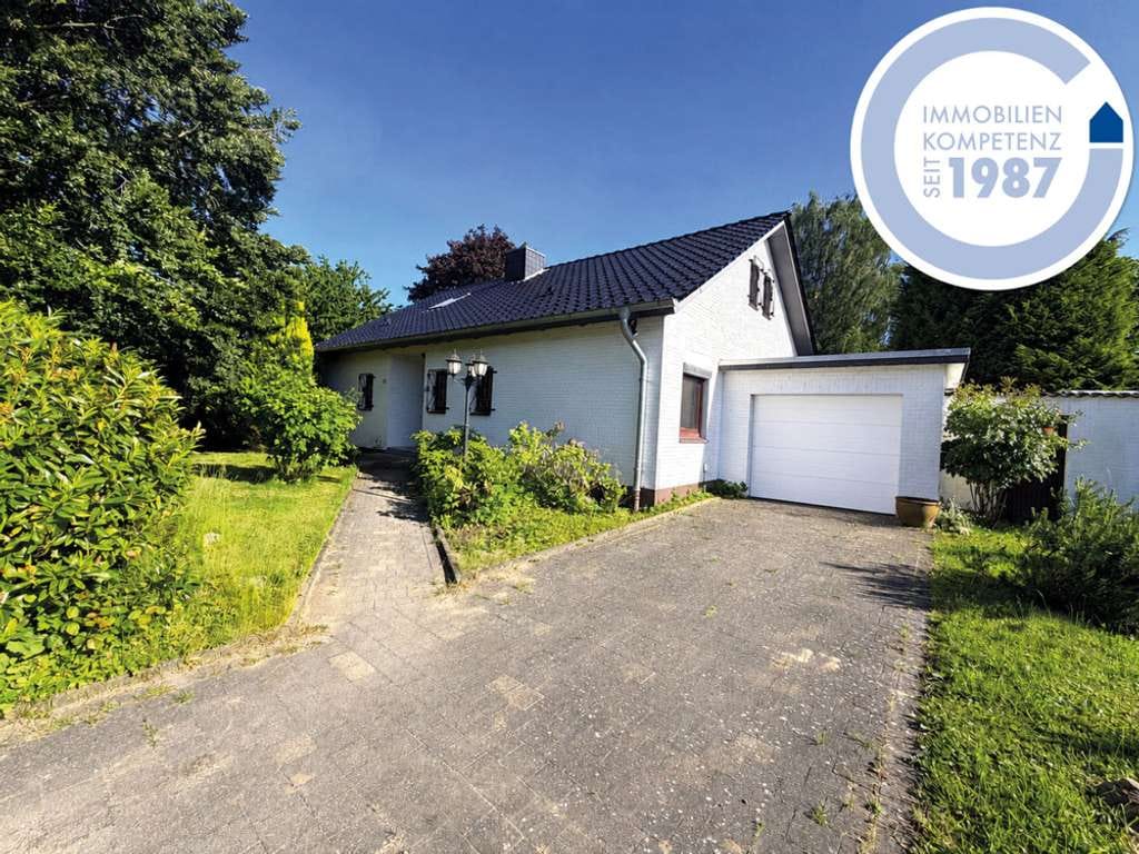 Immobilie in Bad Segeberg - Ein Familienhaus mit Raum für Veränderungen und Aussicht! - Bild 0