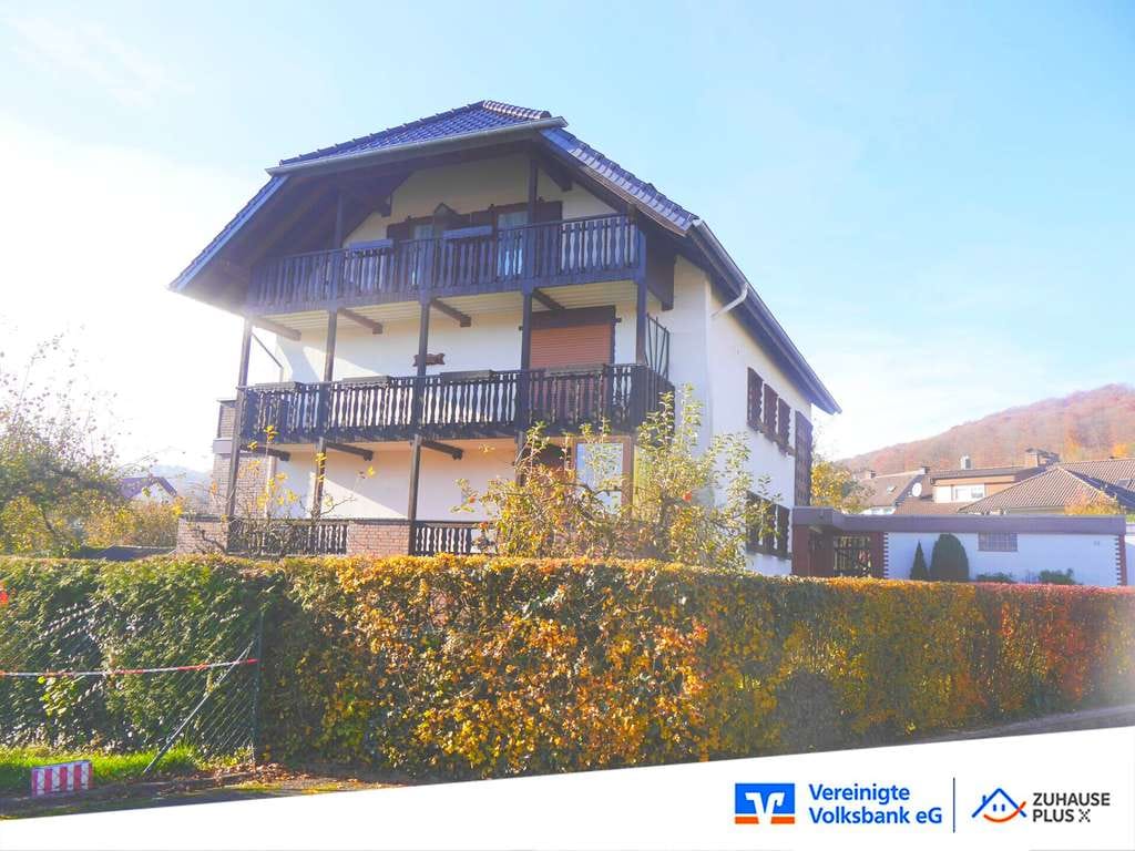 Immobilie in Bad Driburg - Solides, gepflegtes MFH m. 3 Wohneinheiten - Bild 2