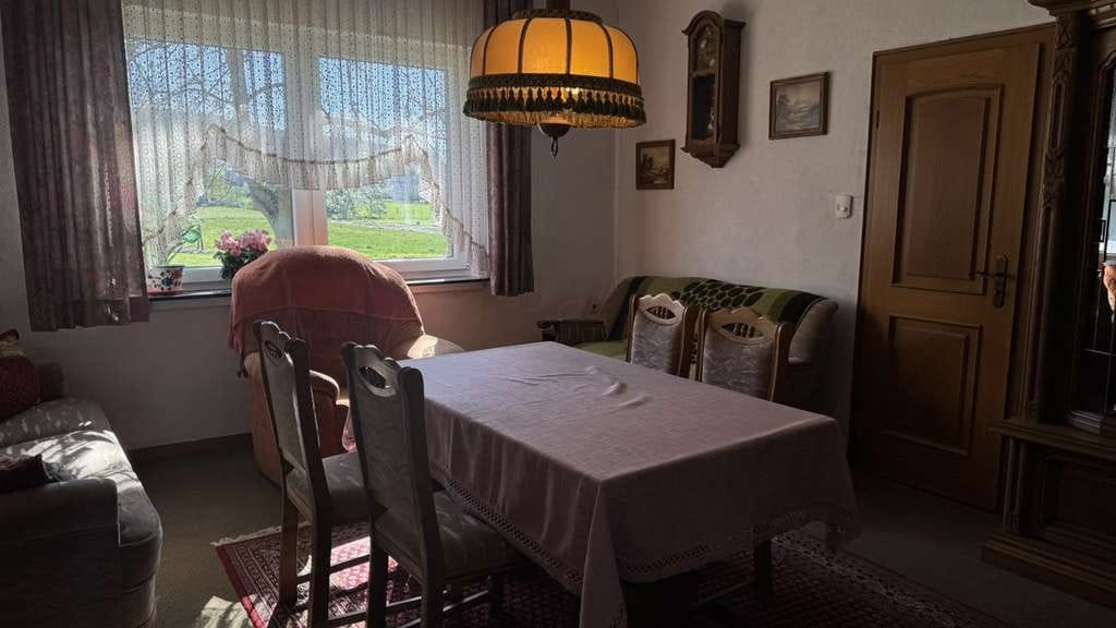 Immobilie in Hille - Einfamilienhaus mit großem Grundstück in Hille – naturnahe Lage mit Potenzial - Bild 4