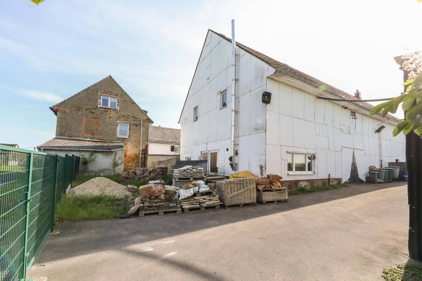 Immobilie in Seelitz - Zwei Doppelhaushälften mit großem Potenzial und imposanter Scheune - Bild 4