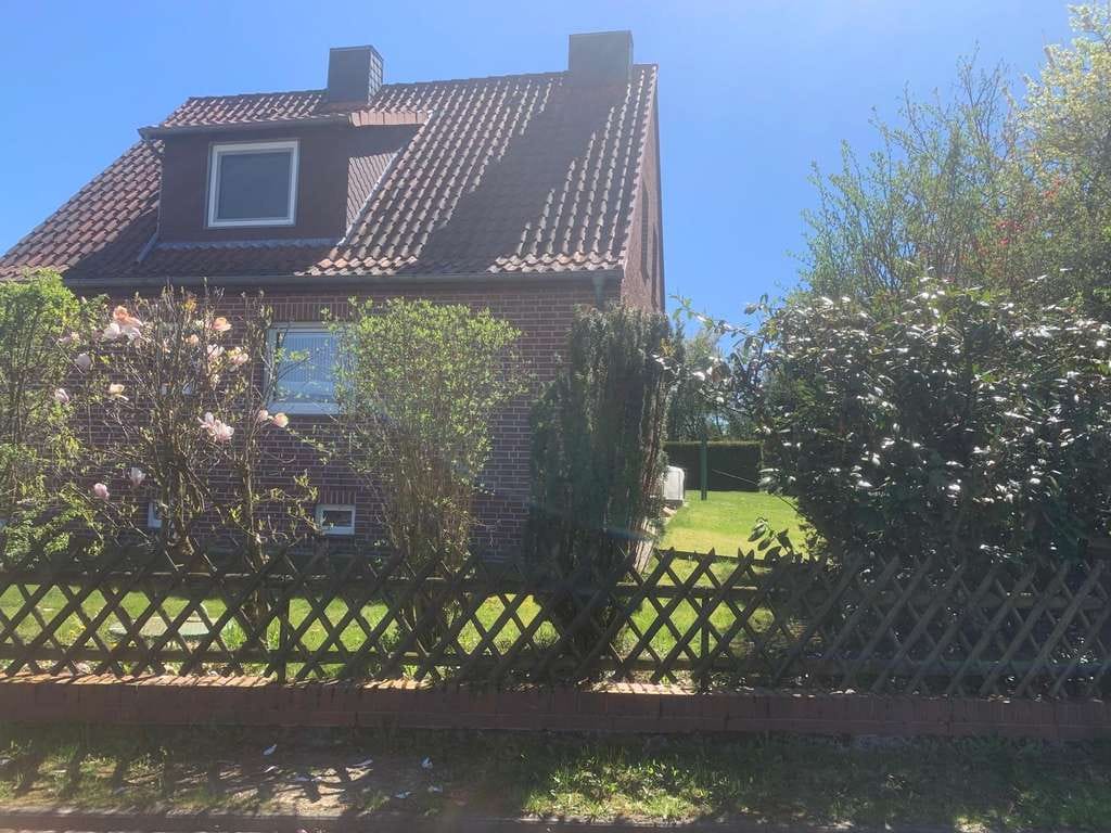 Immobilie in Steinhorst - Immobilienkonzept in Steinhorst: Vermietetes EFH 670qm und Baugrundstück 1.007qm (ohne Courtage) - Bild 2