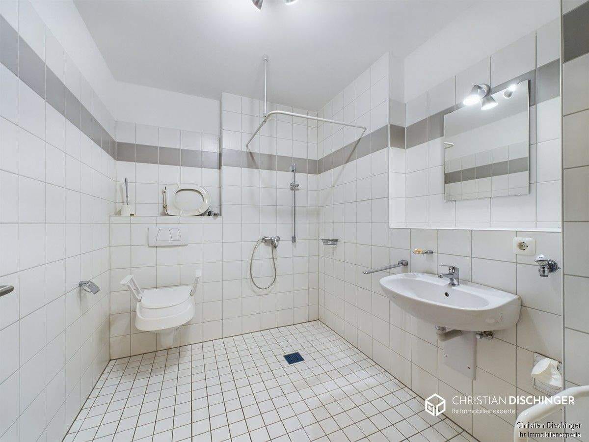 Immobilie in Wiesenfelden - Kapitalanlage in Wiesenfelden - barrierefreie Seniorenwohnung mit Balkon - Bild 3