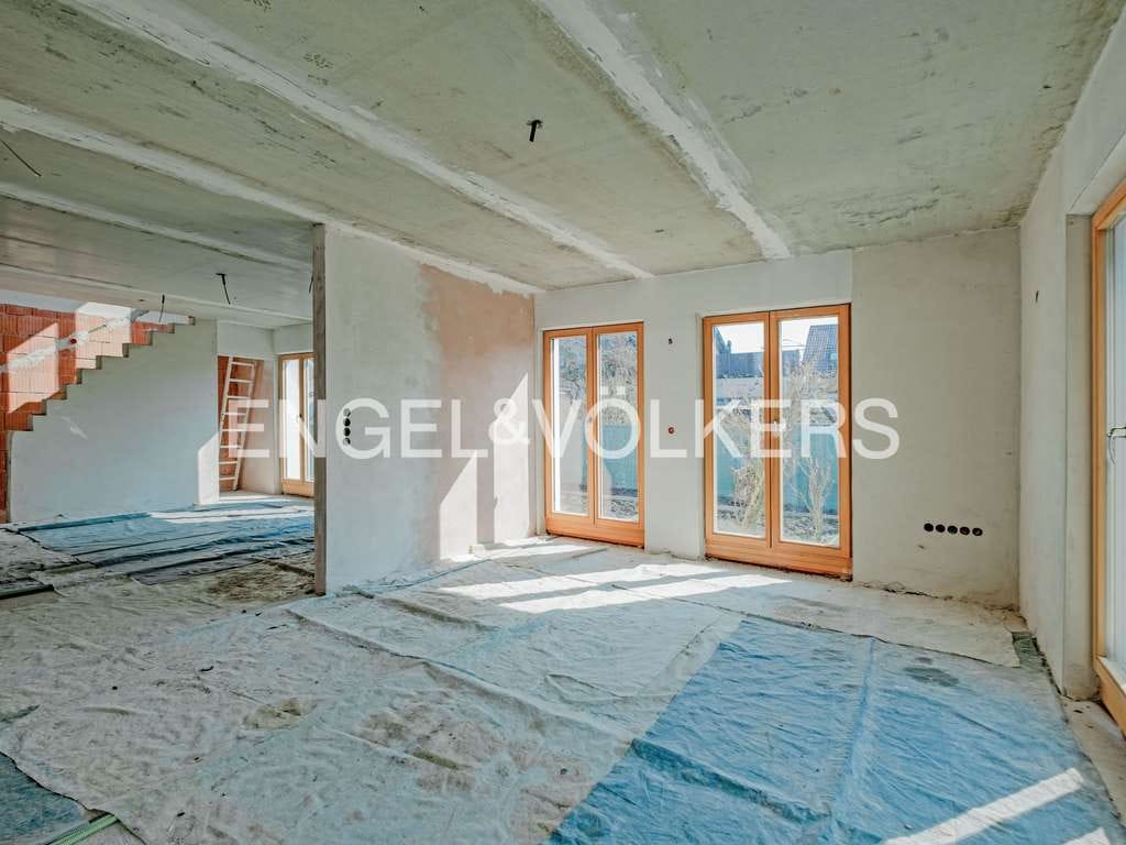 Immobilie in Manching - Vielseitiges Zweifamilienhaus mit Ausbaupotenzial - Bild 4