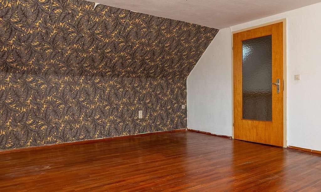 Immobilie in Neunkirchen - Viel Platz für Ideen! Zweifamilienhaus mit Scheune und großem Garten - Bild 3