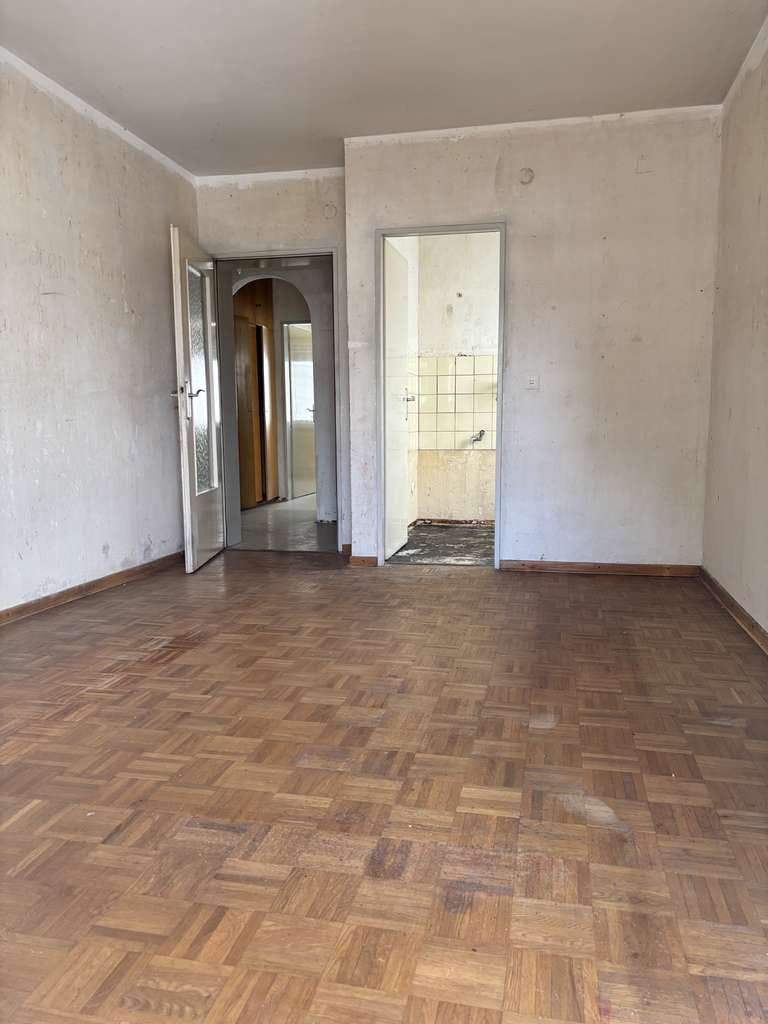 Immobilie in Aschaffenburg - Attraktive Investitionschance: 2-Zimmer-Wohnung mit Balkon nahe Hauptbahnhof - Bild 4