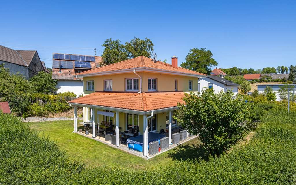 Immobilie in Aach - Großzügiges Einfamilienhaus - Bild 2