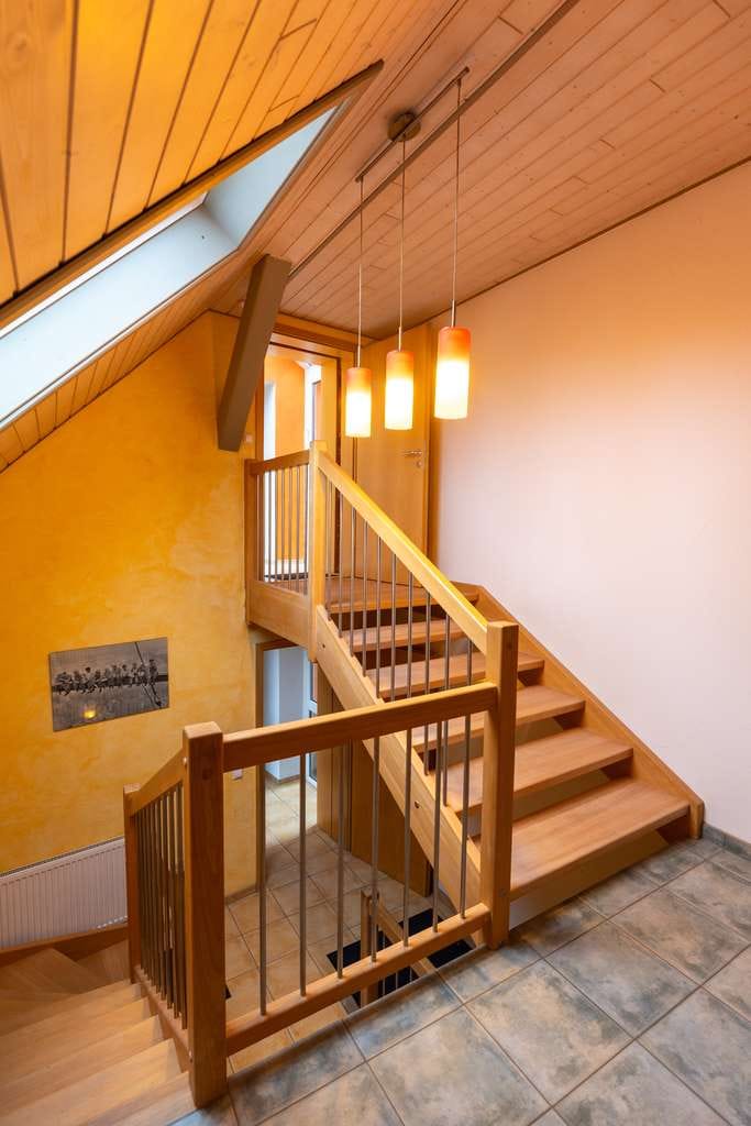 Immobilie in Lauda-Königshofen - Großzügiges Wohnhaus mit Scheune & Ausbaupotenzial – bis zu 4 Wohneinheiten möglich - Bild 1
