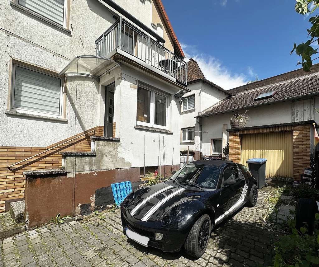 Immobilie in Schöneck - ***Charmante Doppelhaushälfte mit Potenzial*** - Bild 1