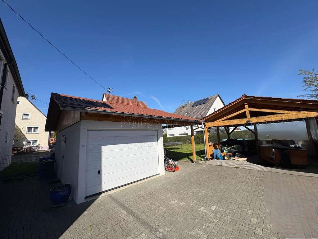 Immobilie in Winterlingen - Geräumiges Wohnhaus mit Einliegerwohnung - Bild 1