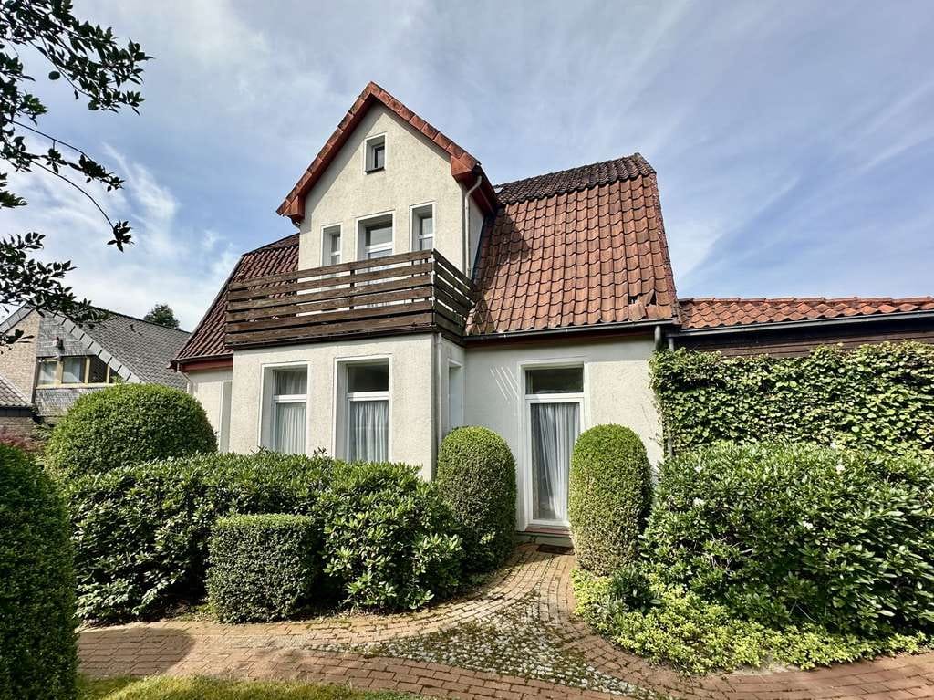 Immobilie in Bad Fallingbostel - Historische Villa mit Entwicklungsperspektive - Bild 3