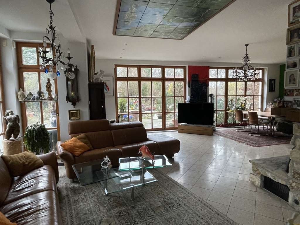 Immobilie in Schönwalde-Glien - Architektenvilla mit Luxusausstattung - Bild 3