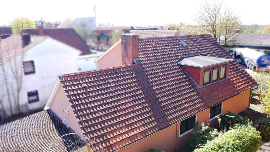 Immobilie in Ottersberg - Modernisiertes Haus mit zusätzlicher Baumöglichkeit in Otterstedt zu verkaufen - Bild 2
