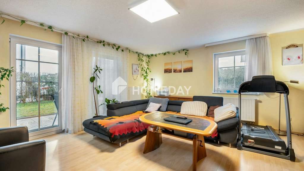 Immobilie in Kleinaitingen - Einfamilienhaus mit durchdachter Raumaufteilung, Terrasse und Balkon in familienfreundlicher Lage - Bild 4