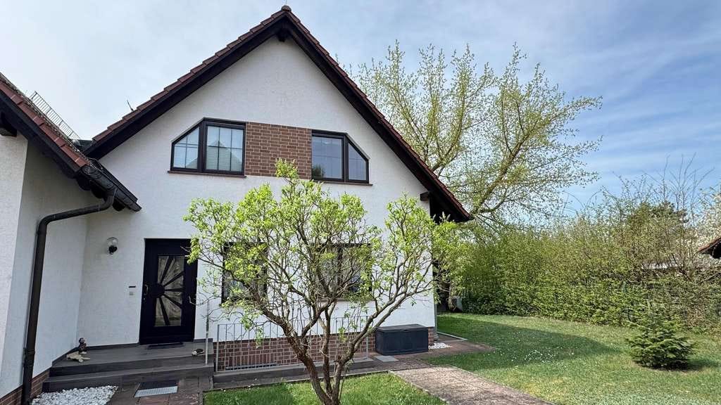 Immobilie in Schenkendöbern - Charmantes Haus in ruhiger Lage - Bild 0