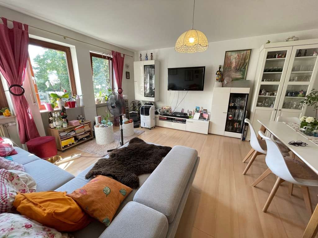 Immobilie in Eppelheim - Kapitalanleger aufgepasst! Charmante 2-Zimmerwohnung auf einem Erbbaugrundstück in lebendiger Lage - Bild 1
