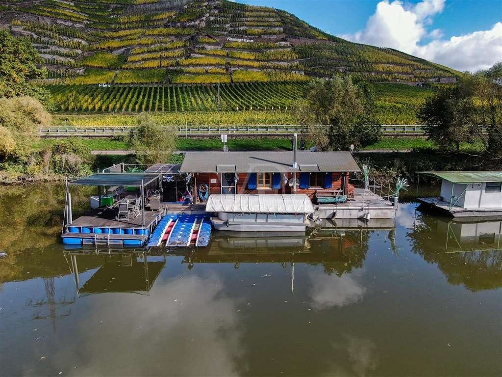 Immobilie in Winningen - Traumhaftes Hausboot an der Mosel – Einzigartige Lage in Winningen - Bild 2