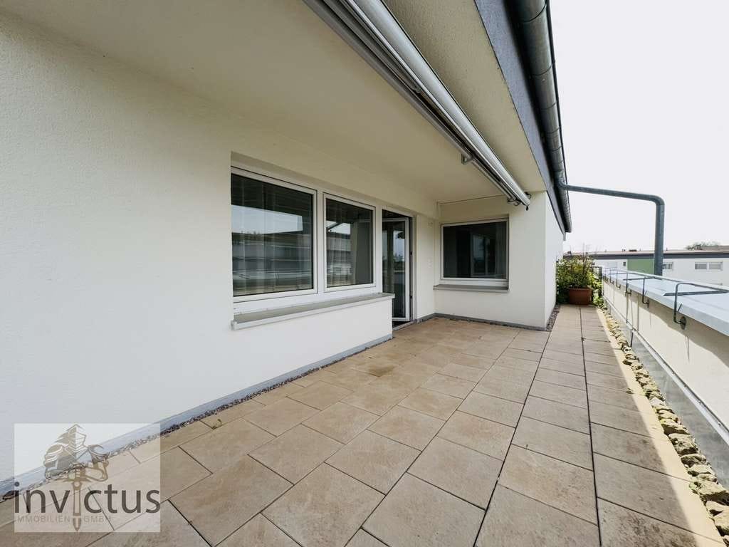 Immobilie in Bad Wimpfen - Penthouse-Feeling unterm Dach: 2-Zimmer-Wohnung mit großer Dachterrasse & TG-Stellplatz - Bild 3