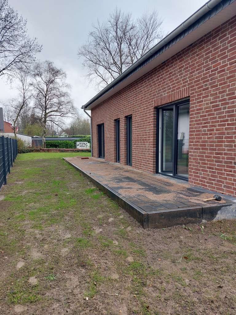 Immobilie in Bückeburg - Moderner, energieeffizienter Neubau-Bungalow in Bückeburg-Achum - Bild 3