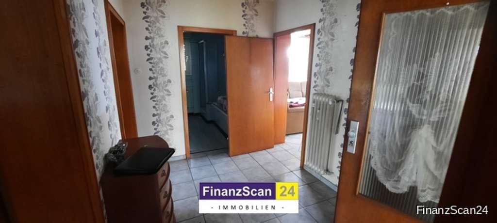 Immobilie in Pirmasens - +++ Mehrgenerationenhaus  -  1240 m² Grundstück  -  mit viel Potential +++ - Bild 4