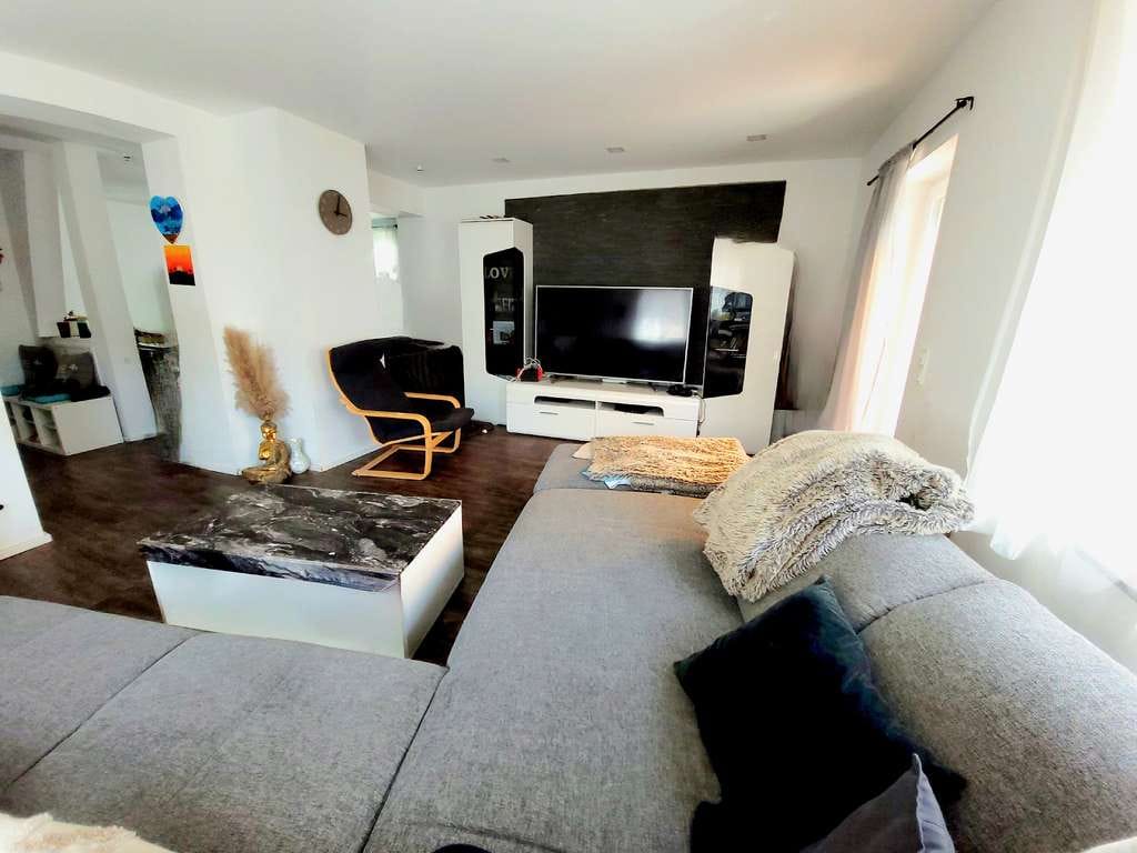 Immobilie in Magstadt - Großzügiges Einfamilienhaus in Magstadt - Bild 1
