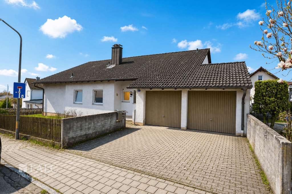 Immobilie in Großmehring - Familien- und Mehrgenerationenhaus mit großem Garten und viel Potenzial - Bild 1