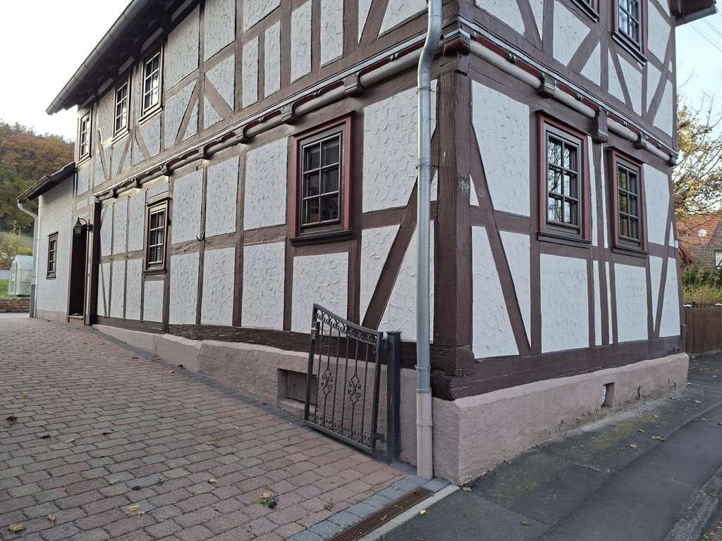 Immobilie in Wanfried - Gemütliches Fachwerkhaus mit pflegeleichtem Garten in Wanfried OT - Bild 3