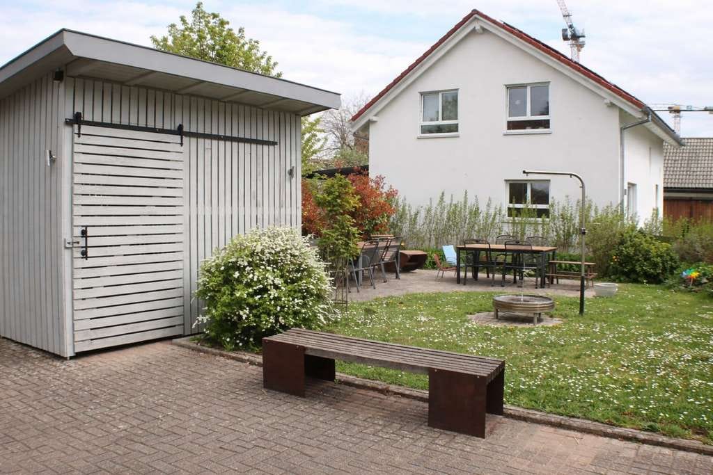Immobilie in Maulburg - Großzügige 5-Zimmer-Dachgeschosswohnung in einem denkmalgeschützten Wohnensemble in Maulburg - Bild 1