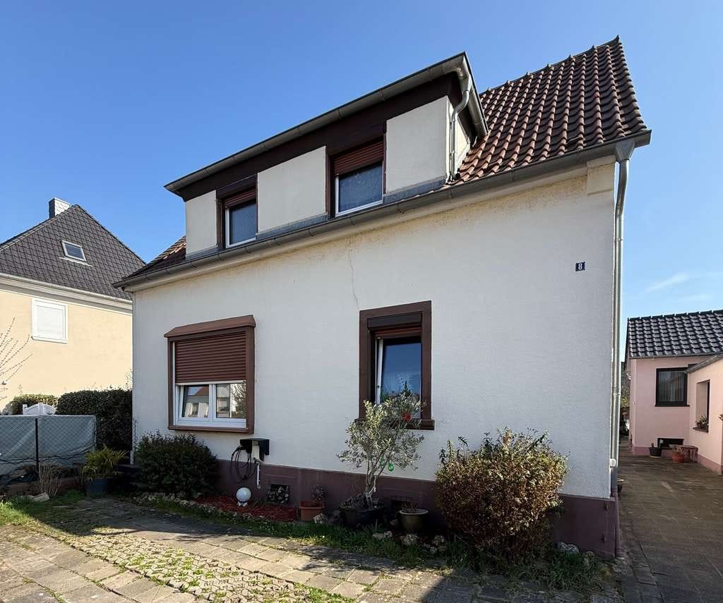 Immobilie in Lambsheim - Geräumiges Wohnen mit Balkon und Gartenanteil - Bild 0