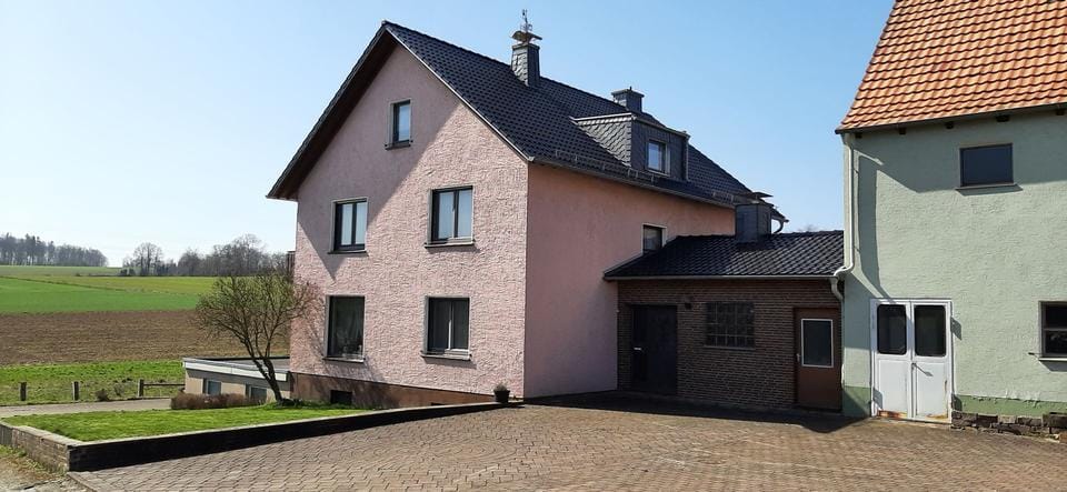 Immobilie in Brakel - Viel Platz für die ganze Familie! - Bild 0
