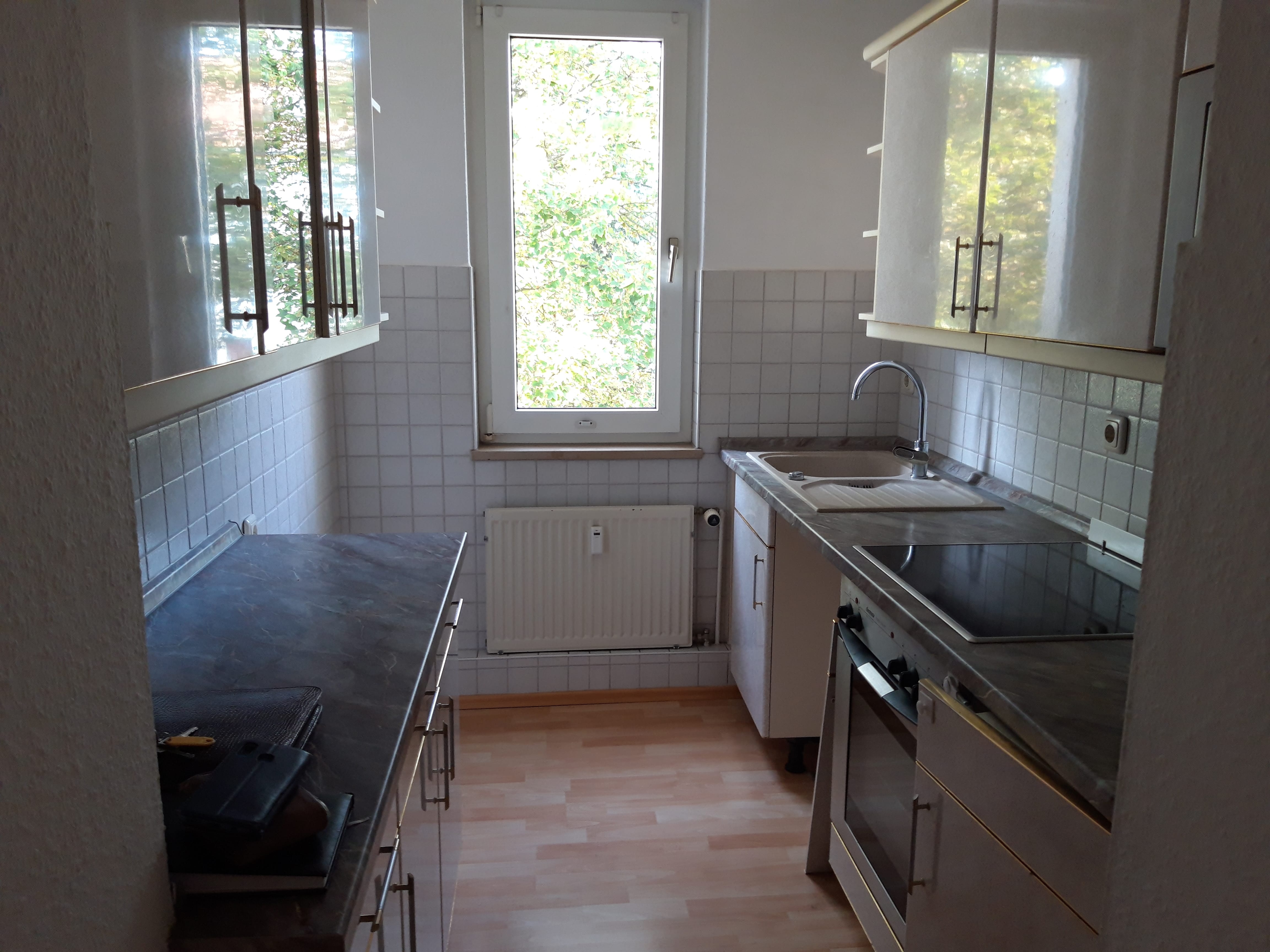 Immobilie in Neukieritzsch - Helle 3-Zimmer-Wohnung mit Einbauküche und Balkon in Deutzen - Bild 0